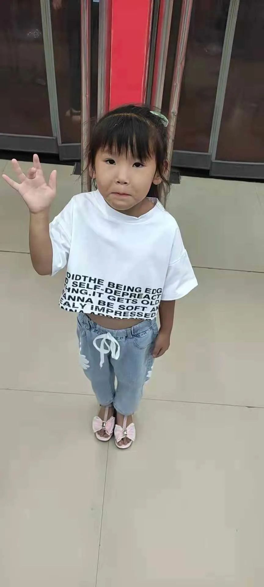 DƬ